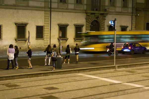 Aspettando l'autobus di faza