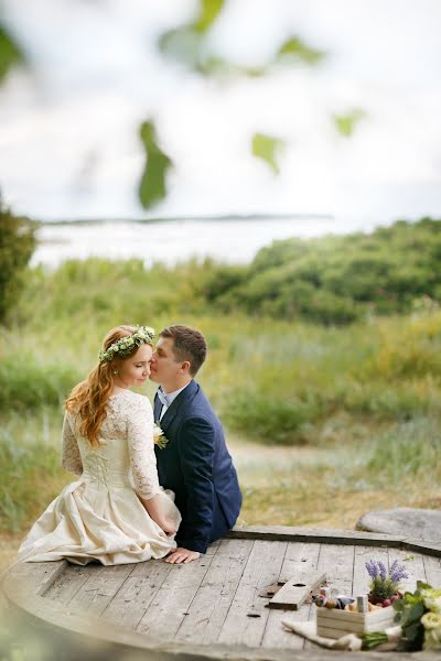 Wedding photographer Kseniya Shabanova (snajpersha). Photo of 28 June 2016