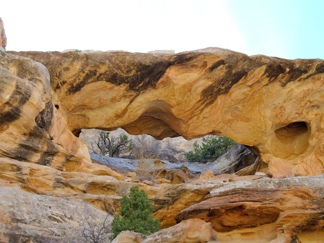 Natural arch in Wild Horse Canyon