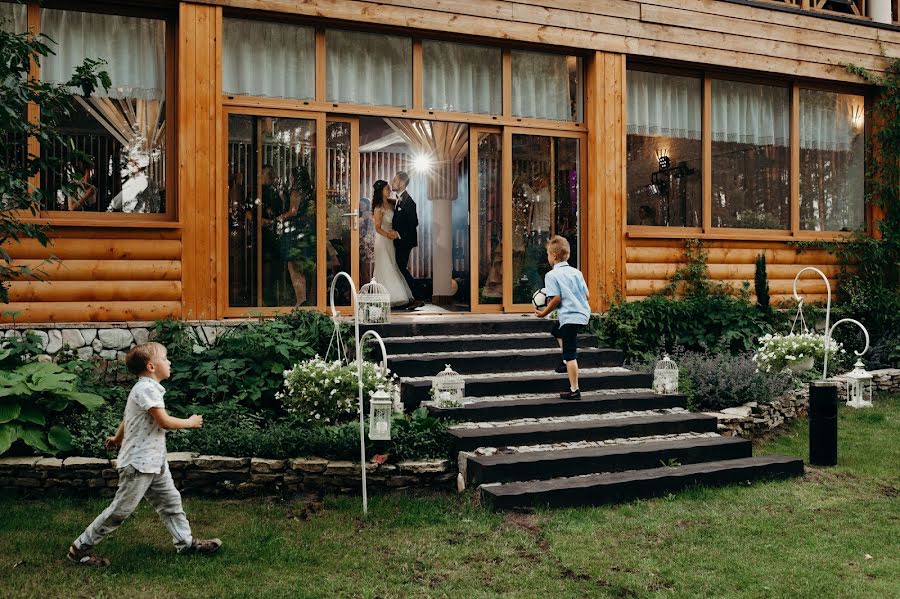 Fotografo di matrimoni Maciek Januszewski (maciekjanuszews). Foto del 17 ottobre 2017