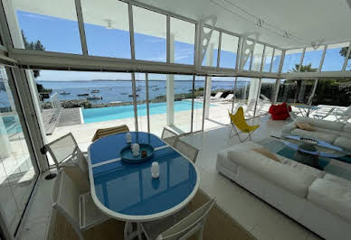 Seaside villa with pool 3