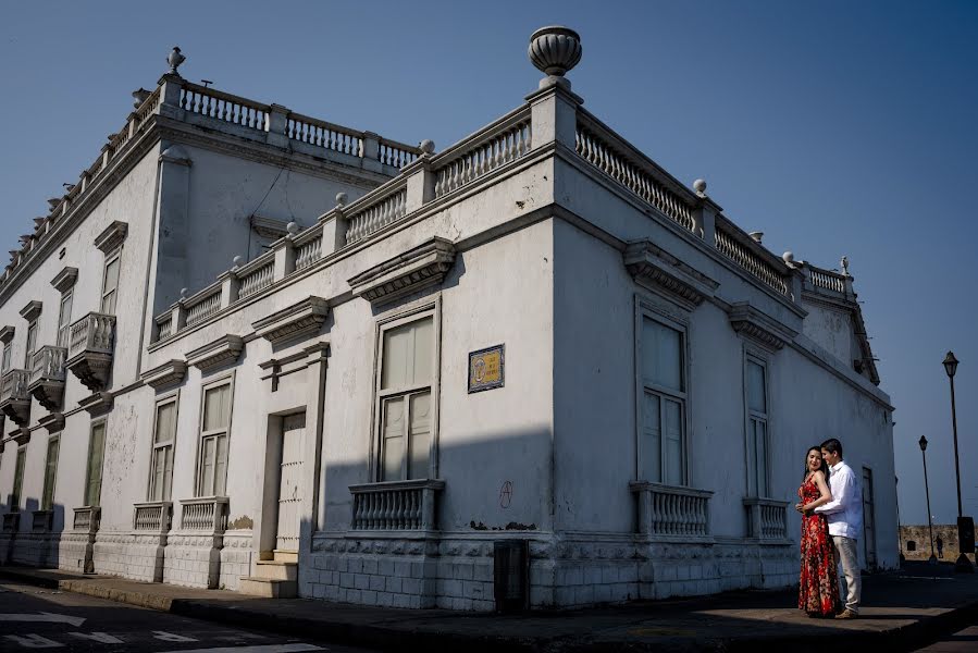 Fotografo di matrimoni Gabo Ochoa (gaboymafe). Foto del 16 aprile 2019