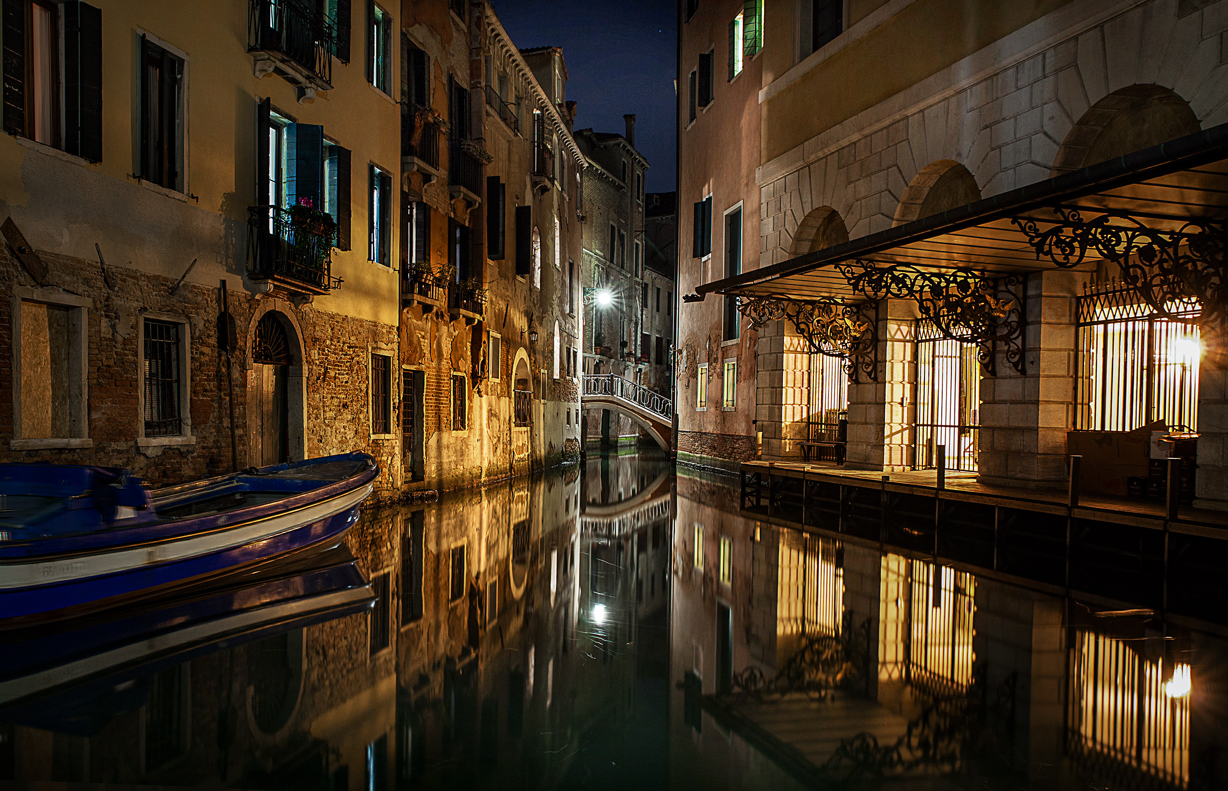 Venezia, dietro il teatro La Fenice