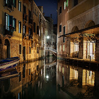 Venezia, dietro il teatro La Fenice