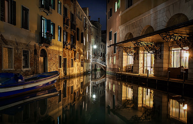 Venezia, dietro il teatro La Fenice