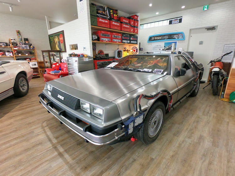 ISのデロリアン・バックトゥザフューチャー・ナイトライダー・ナイト2000・エリアテンワンに関するカスタム事例の投稿画像1枚目