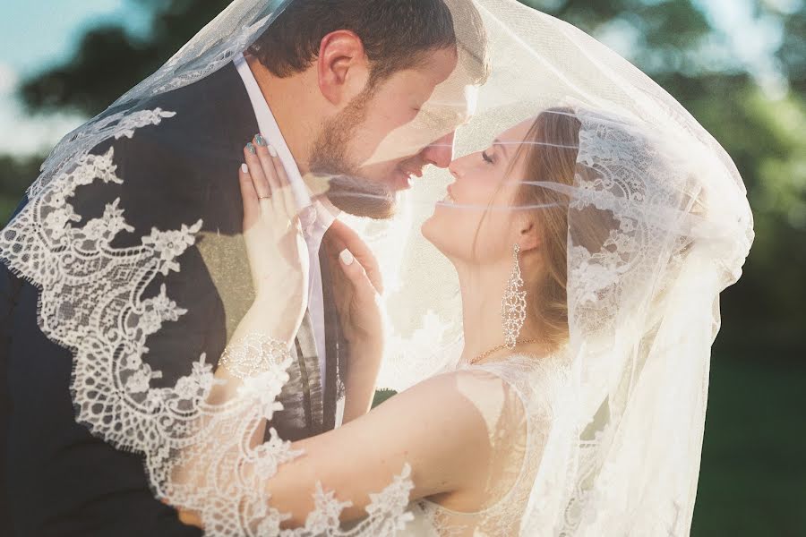 Fotógrafo de casamento Sergey Romanenko (romantik). Foto de 26 de junho 2016