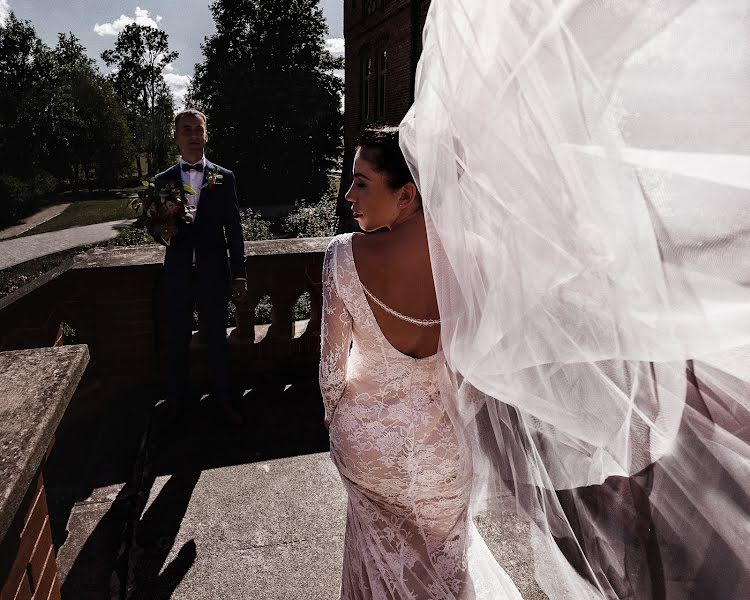 結婚式の写真家Arturs Lacis (arturslacis)。2018 9月4日の写真