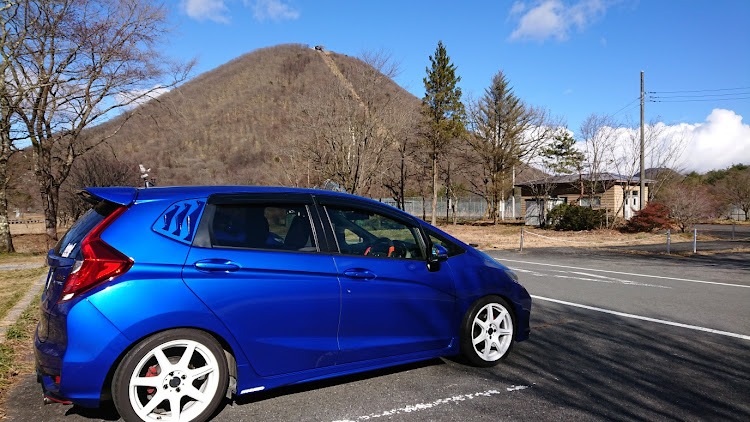 フィットのドライブ・峠ステッカー狩り・榛名山・秋すっ飛ばして冬に関するカスタム事例の投稿画像1枚目