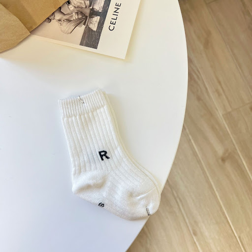 Title 6, R Letter Middle Tube Childrens Socks College S...
