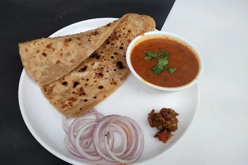 Plain Paratha With Aloo Subzi Combo