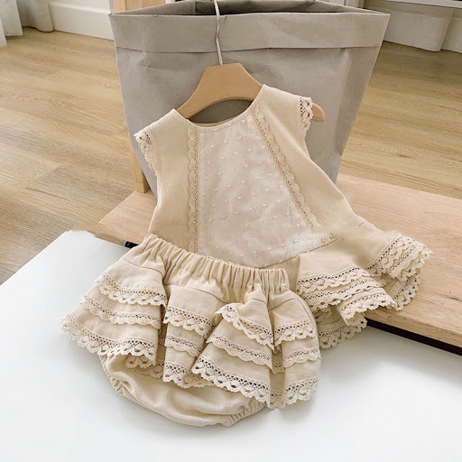 Title 3, Baby girl sleeveless lace skirt dress, a perfec...