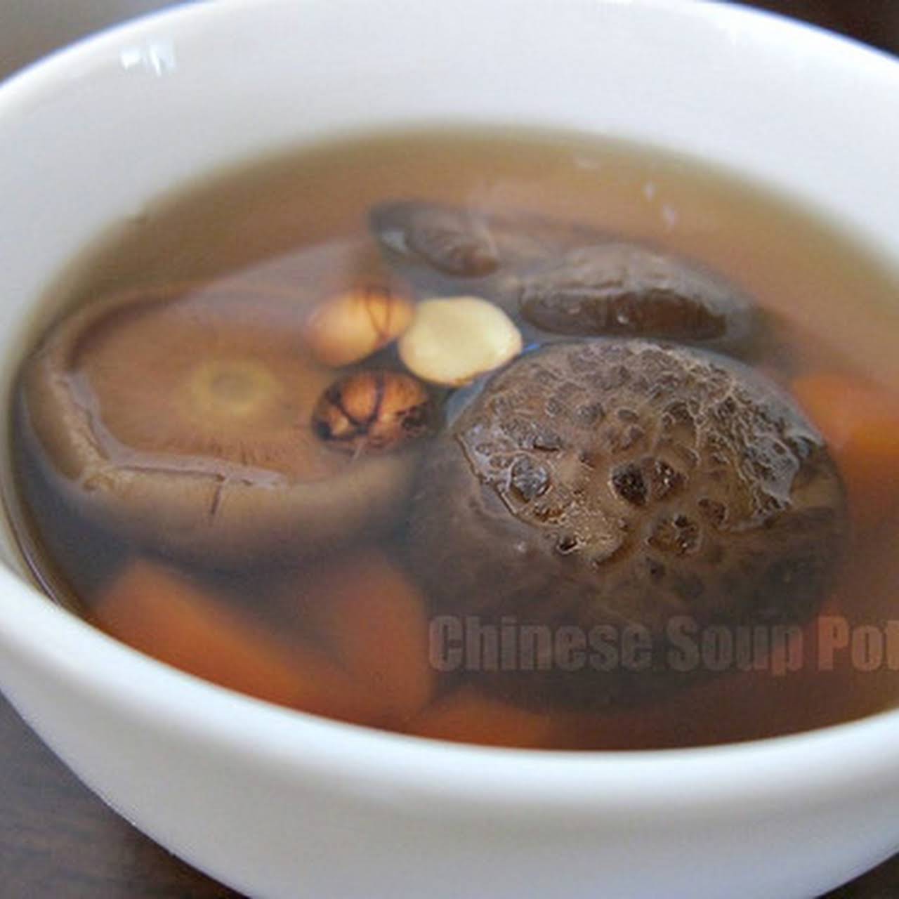 Pig Heart Soup with Lotus Seeds & Dried Lily