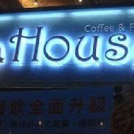 La House 樂好時