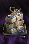 <p><b>White chocolate fudge</b></p>
<p>Topped with mini Easter eggs, you can't beat this fudge for the ultimate holiday chocolate fix.</p>