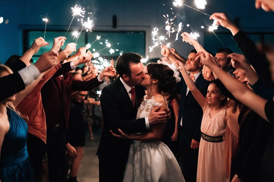 婚礼摄影师Alex Pasarelu（belle-foto）。2019 7月2日的照片