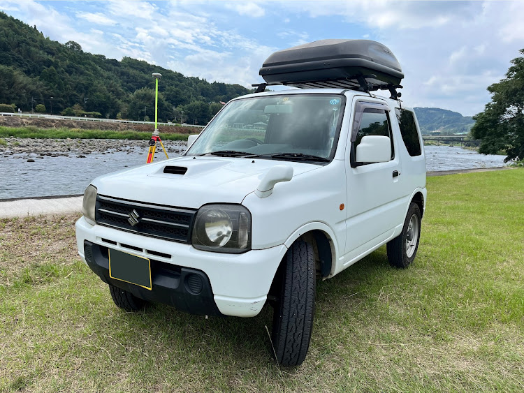 りゅうさんが投稿したジムニー・ラウンドクルーザープラド・四駆乗りで繋がりたい・四駆好き・四駆は強いに関するカスタム事例の投稿画像1枚目