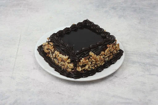 Brownie Walnut Chocolate Cake [250 Gms ]