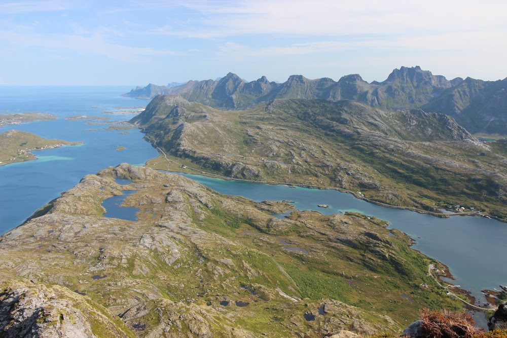 Достижение Hygge (острова Senja, Vesteralen и Lofoten в июле-августе 2019)