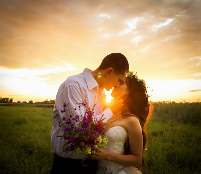 Fotografo di matrimoni Mariya Strelkova (mywind). Foto del 24 luglio 2015