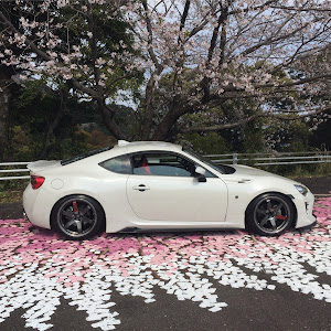 86