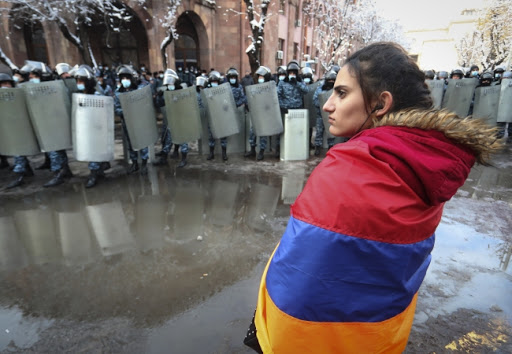Više desetina ljudi privedeno na protestu u Jerevanu