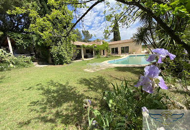 Villa with pool and terrace 2