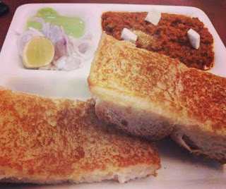 Richa Singhal at Jhakkas Bombay Pav Bhaji Punjabi Bagh, Punjabi Bagh,  photos