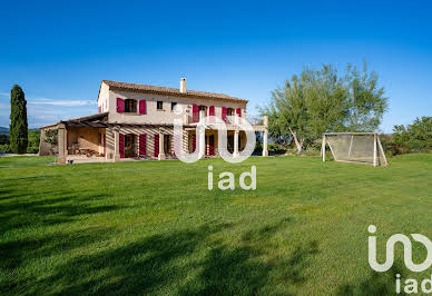 House with pool and terrace 3