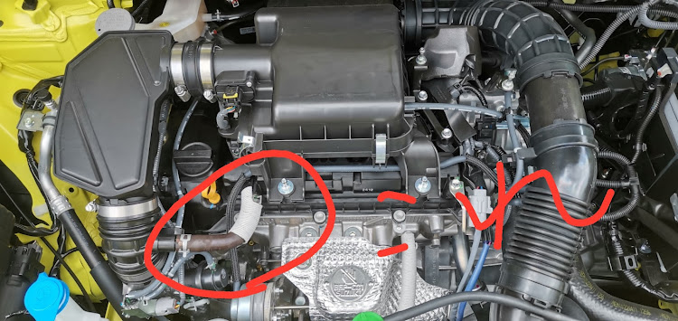スイフトスポーツのオイルキャッチタンク・直噴ターボ・カーボン蓄積・長く乗るならに関するカスタム事例の投稿画像1枚目