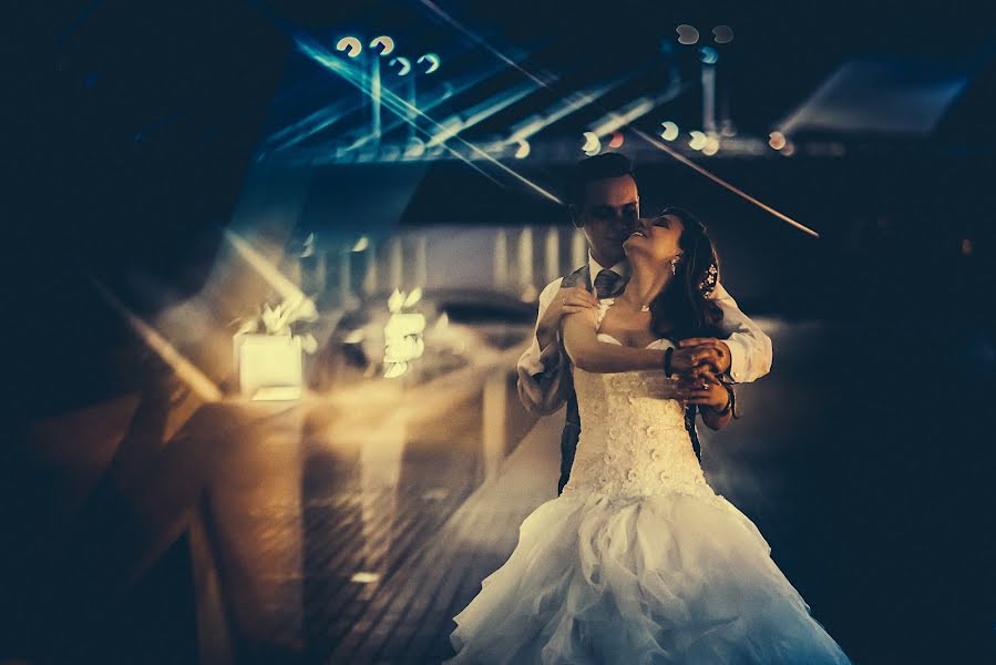 Fotógrafo de casamento Ghenesys Nupcial (ianghenesys). Foto de 6 de maio 2017