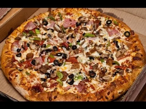 Extravaganza Feast Pizza