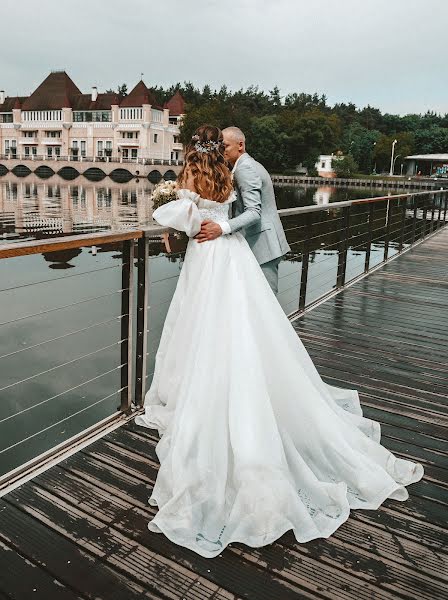 Wedding photographer Yulya Kamenskaya (myjuly). Photo of 17 June 2021