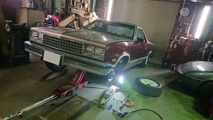 フジノンさんが投稿した久々のアメ車作業wに関するカスタム事例の投稿画像1枚目