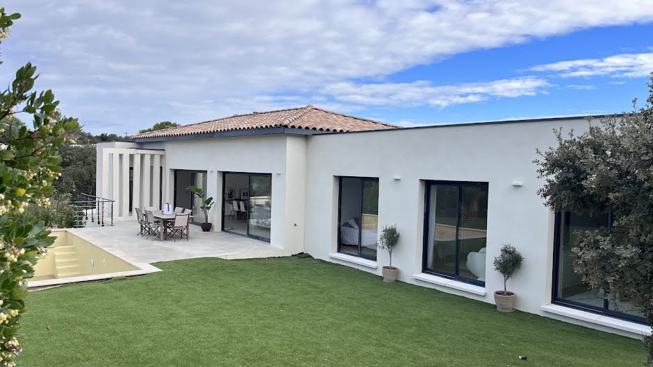 Vente villa 5 pièces 152 m² à Nimes (30000), 750 000 €