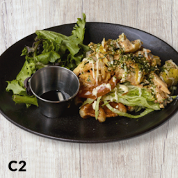 C2 Wasabi Shredded Chicken Croffle Toast 芥末⼿撕雞⽜⻆包多⼠