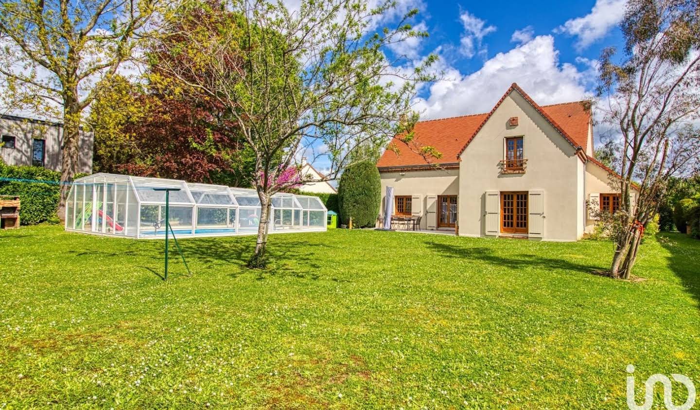 Maison avec piscine et terrasse Les Alluets-le-Roi