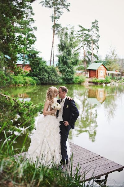 Wedding photographer Mari Tagaeva (tagaevamari). Photo of 12 April 2013