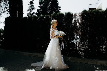 Wedding photographer Alena Litvinova (litvinovasochi). Photo of 28 November 2017