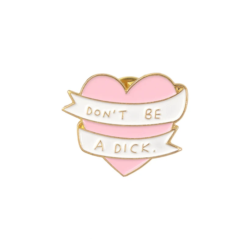 Broche d'amour créatif en alliage, un accessoire élégant exprimant l'affection et ajoutant du charme à votre tenue avec personnalité.