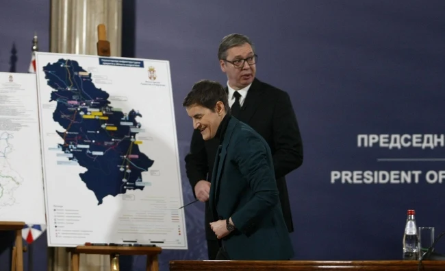 SNV Kosova i Metohije traži hapšenje Vučića, Brnabić i Petkovića zbog 'otvorene izdaje'