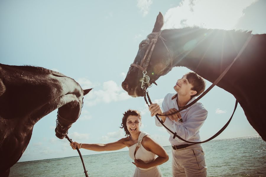 Fotografo di matrimoni Katya Mukhina (lama). Foto del 30 agosto 2014