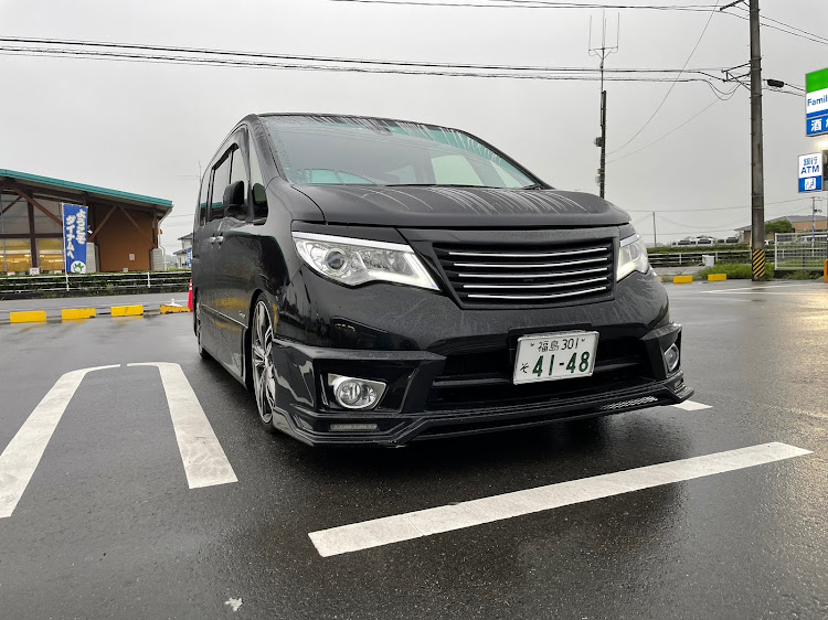 セレナの仙台まで・お仕事・雨は憂鬱に関するカスタム事例の投稿画像1枚目