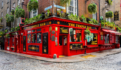 Temple bar , l'Irlande avec France Moto Voyages