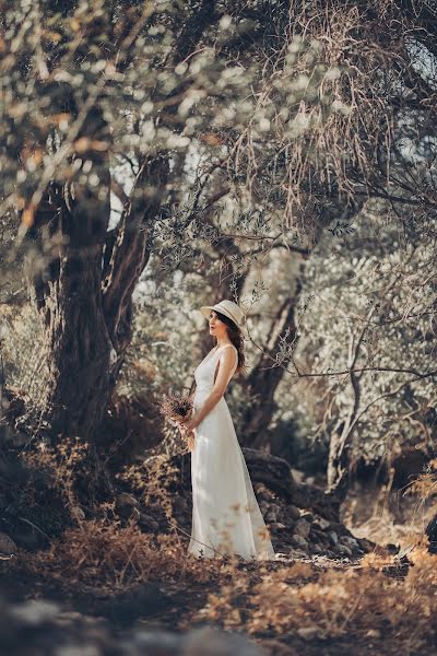 Fotógrafo de casamento Cumhur Ulukök (cumhurulukok). Foto de 22 de setembro 2017