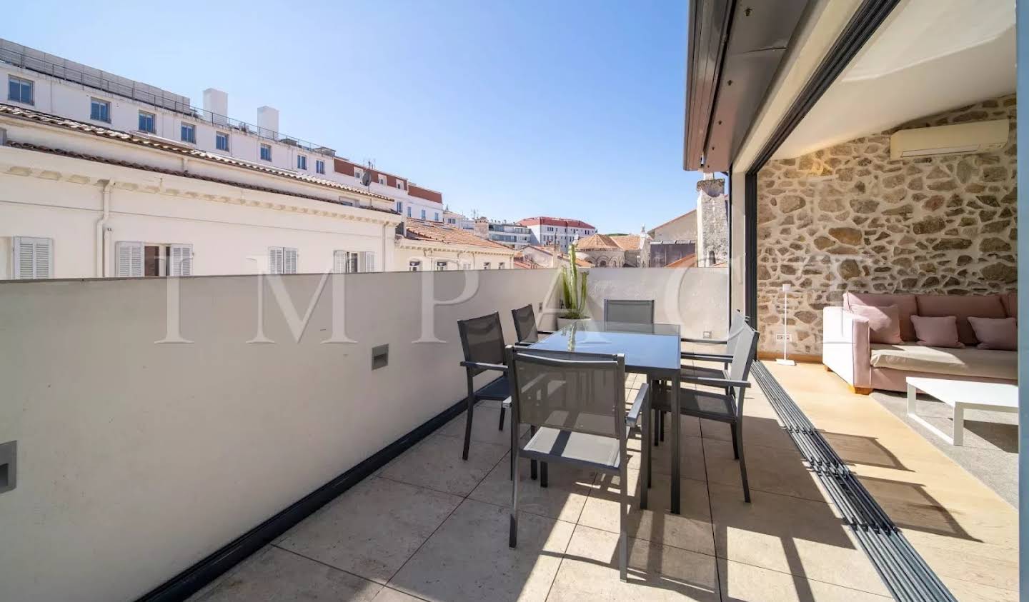 Apartment with terrace Cannes