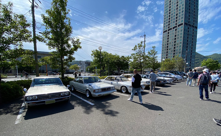 スカイラインの門司港ネオクラシックカーフェスティバル・場外編・いいね＆フォロー＆コメントありがとうございますに関するカスタム事例の投稿画像8枚目