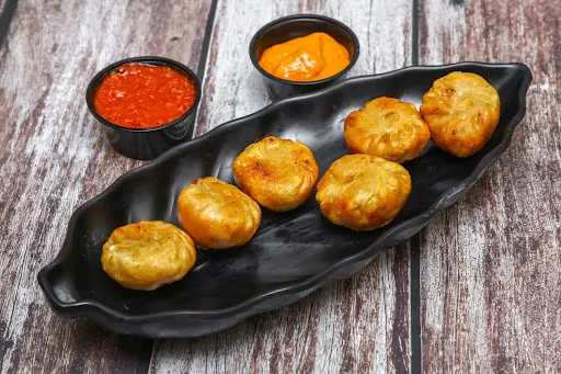 Cheese Corn Fried Momos [6 Pieces]