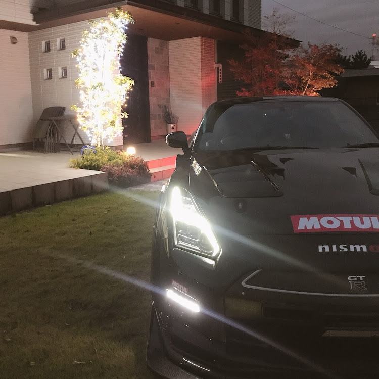 NISSAN GT-Rのいい23の日・いい日産の日・R35・HKS TF・SUPER GTに関するカスタム事例の投稿画像1枚目