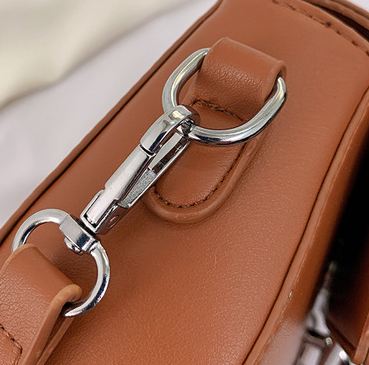 Title 8, High-End Retro Womens Messenger Bag Classic St...